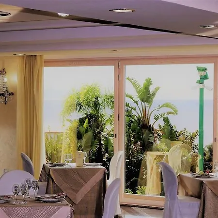 Arcobaleno Hotel