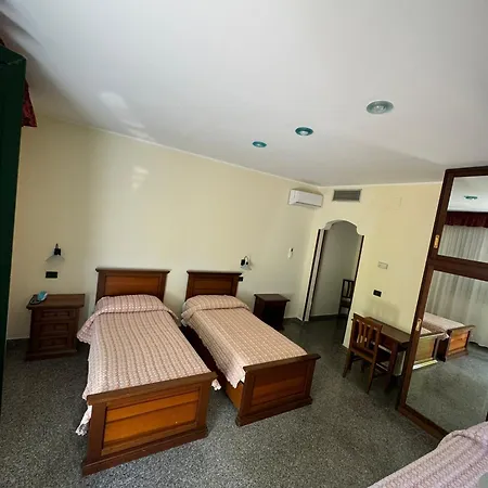 Arcobaleno Hotel 4*
