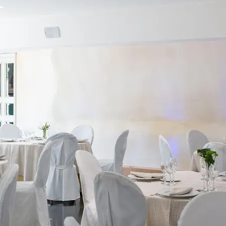 Arcobaleno Hotell 4*